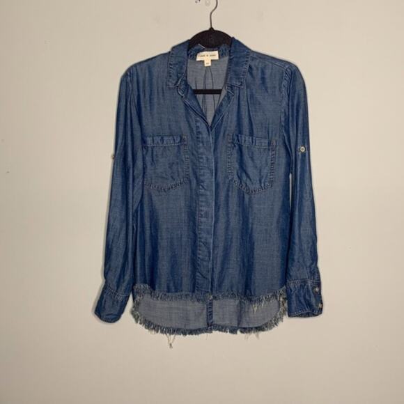 Cloth‎ + Stone Fringe Chambray Split Back Top XS - Picture 2 of 8